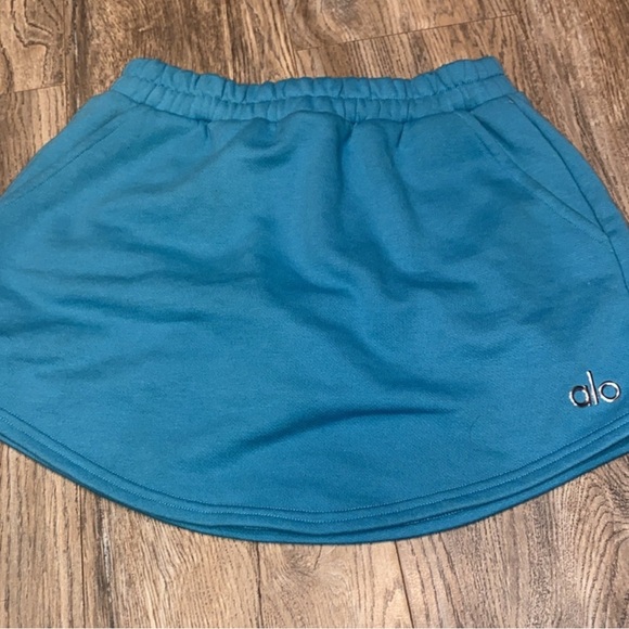 Alo Blue Athletic Skort - Picture 5 of 7